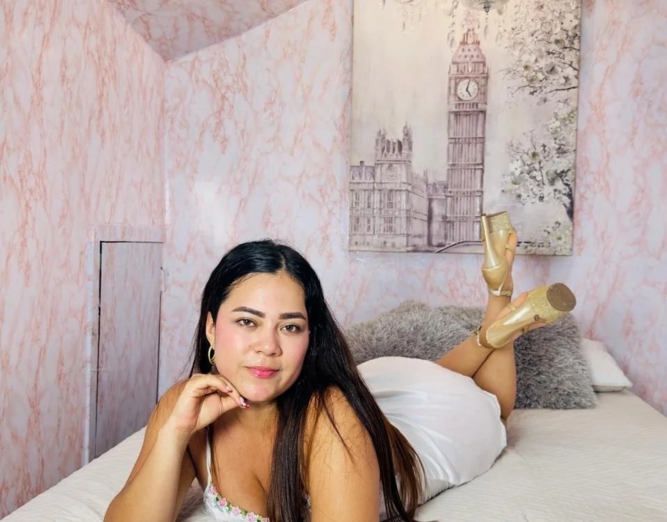Ellenn_Cynthia Chatroom