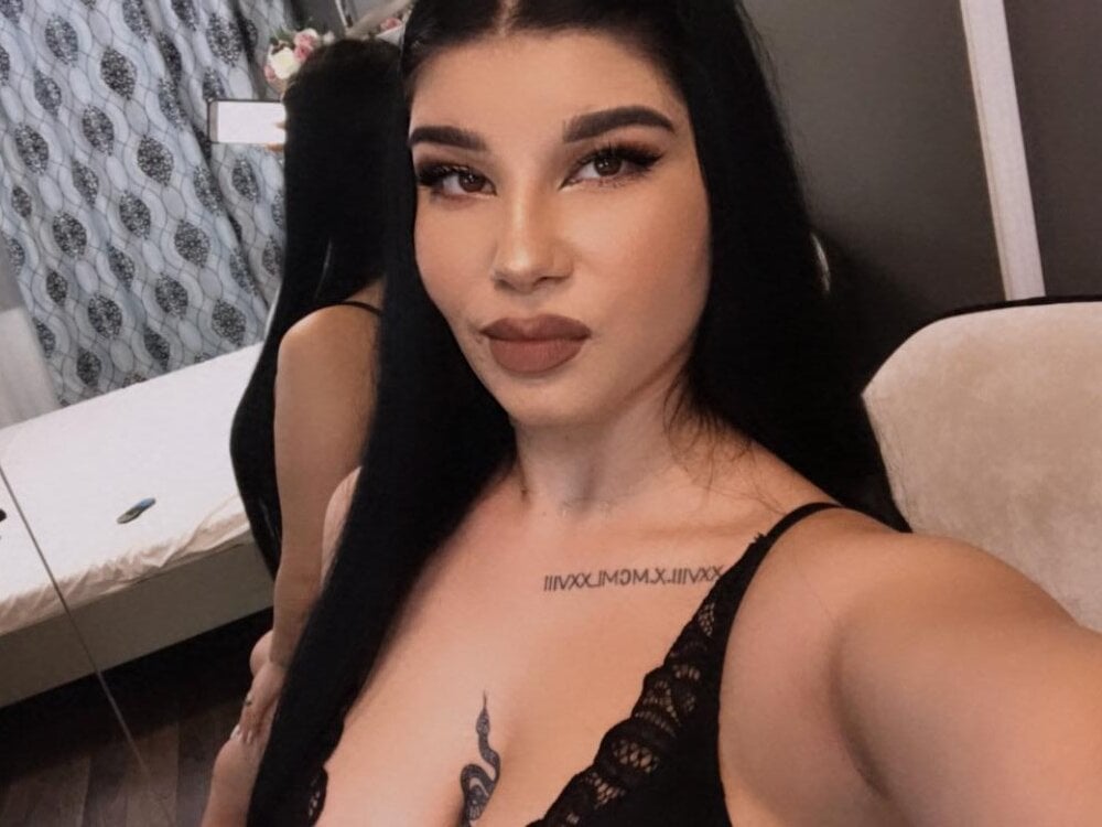 EllieJays Chatroom