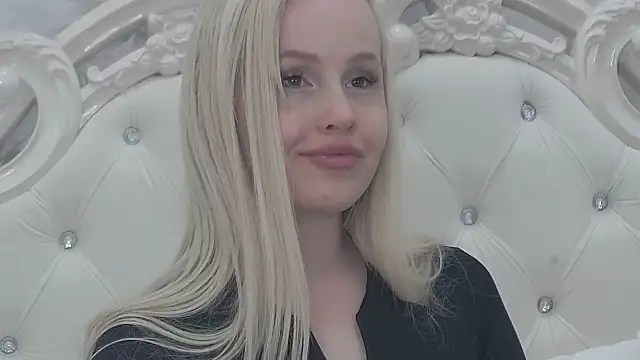 Ellie_Frosty Chatroom