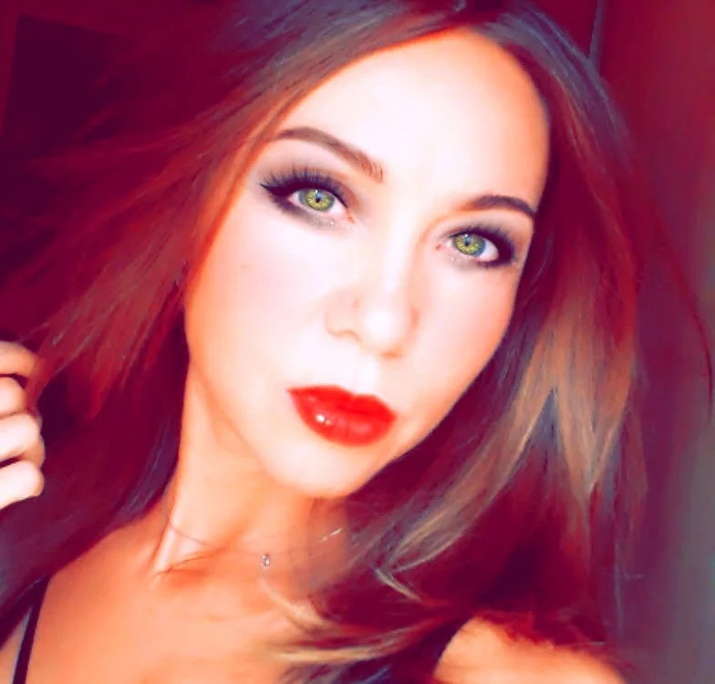 Ellisagirl Chatroom