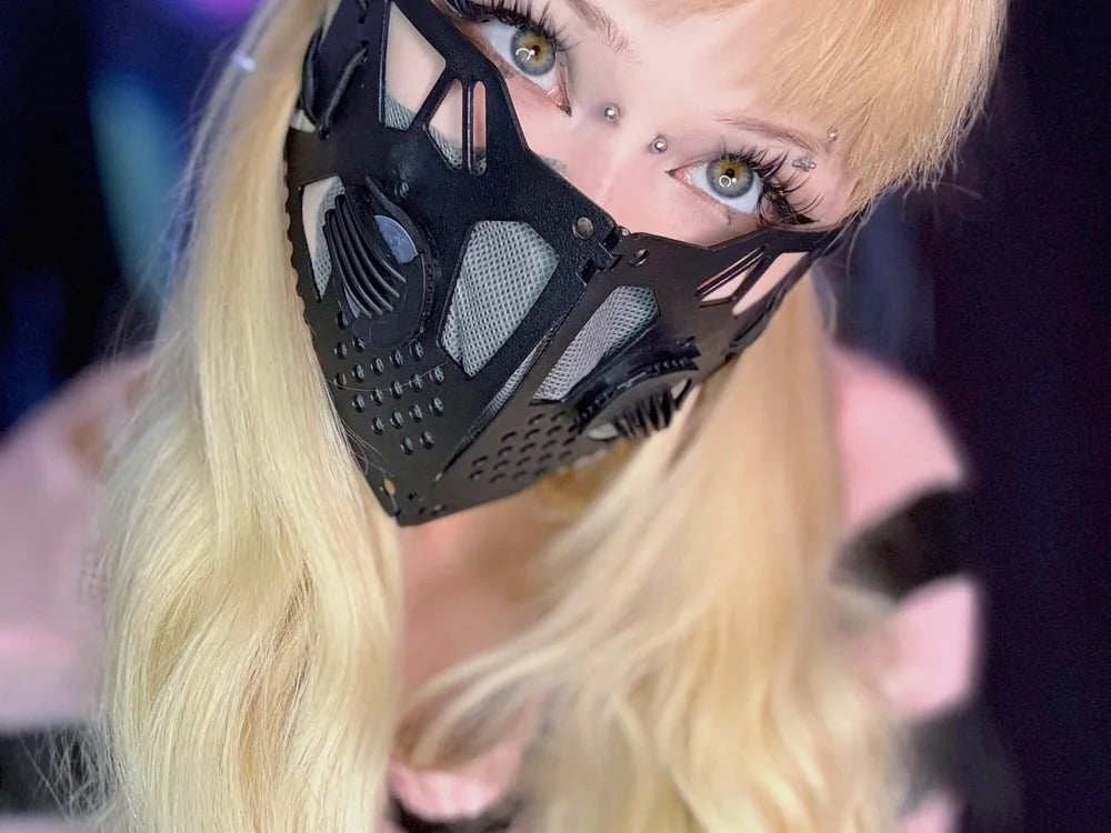 Elly_saii Chatroom