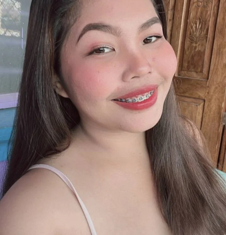 EllynCzaja Chatroom