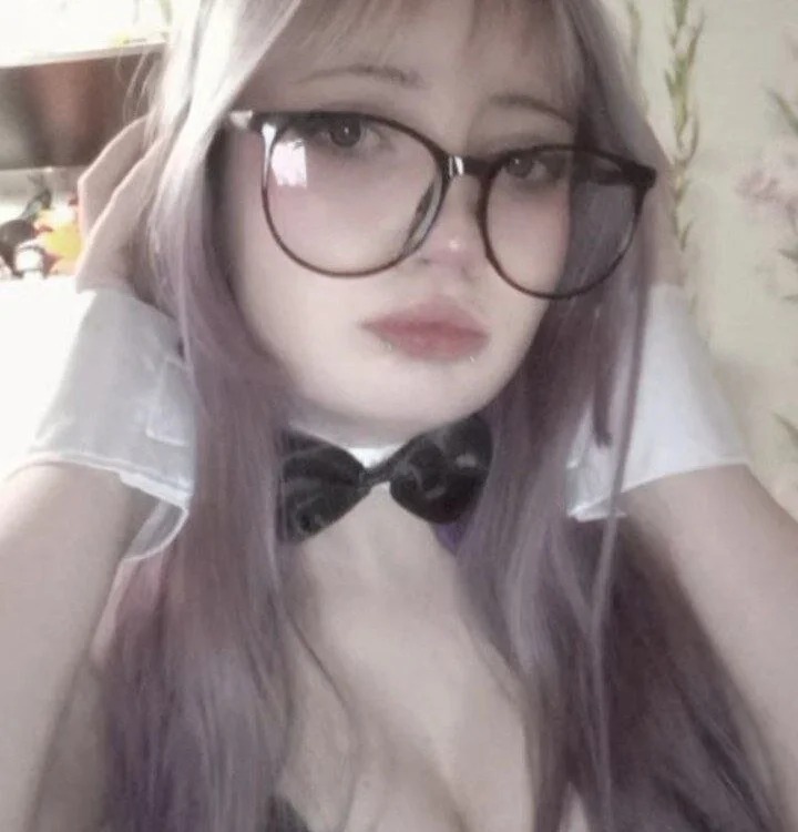 ElnoraMayer Chatroom