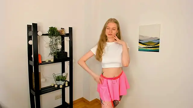 ElsieWarren Chatroom