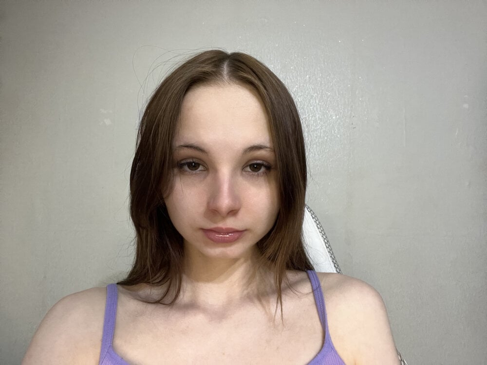 ElviaDecoursey Chatroom