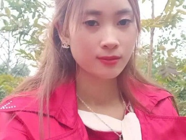 em-xinh01's Live Webcam em-xinh01