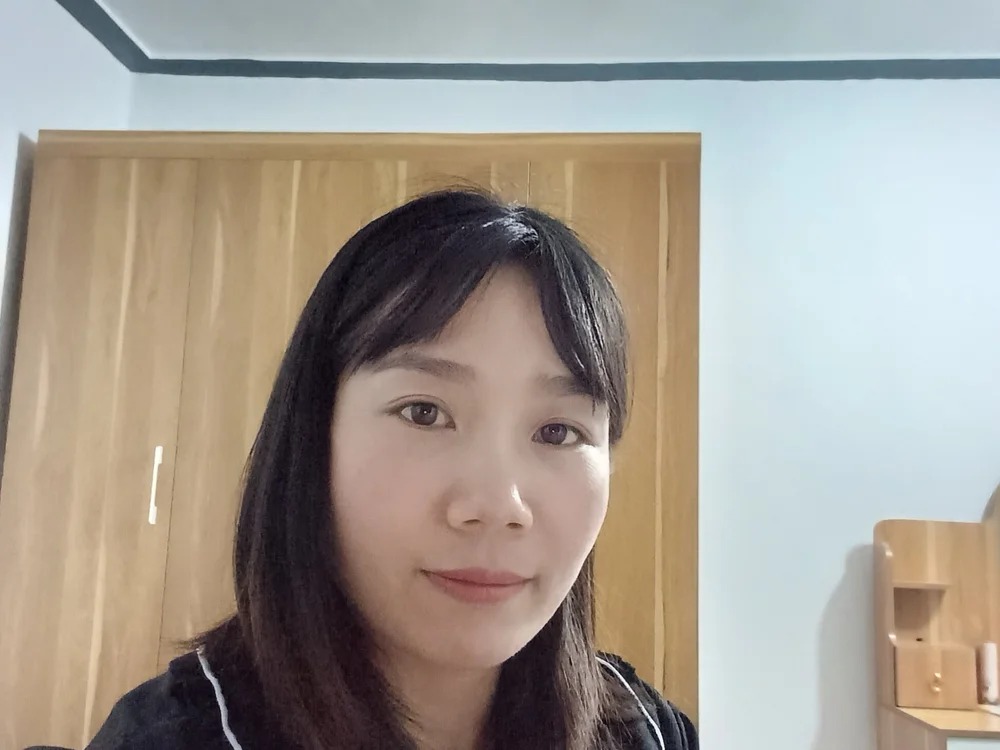 Em_xinh05 Chatroom
