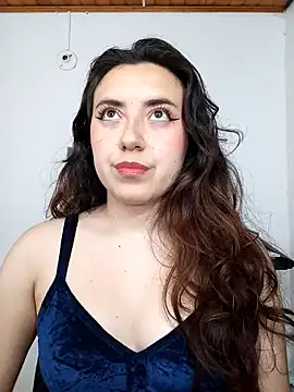 Emi_chik Chatroom