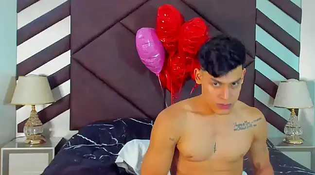 EmilianoPaez Chatroom