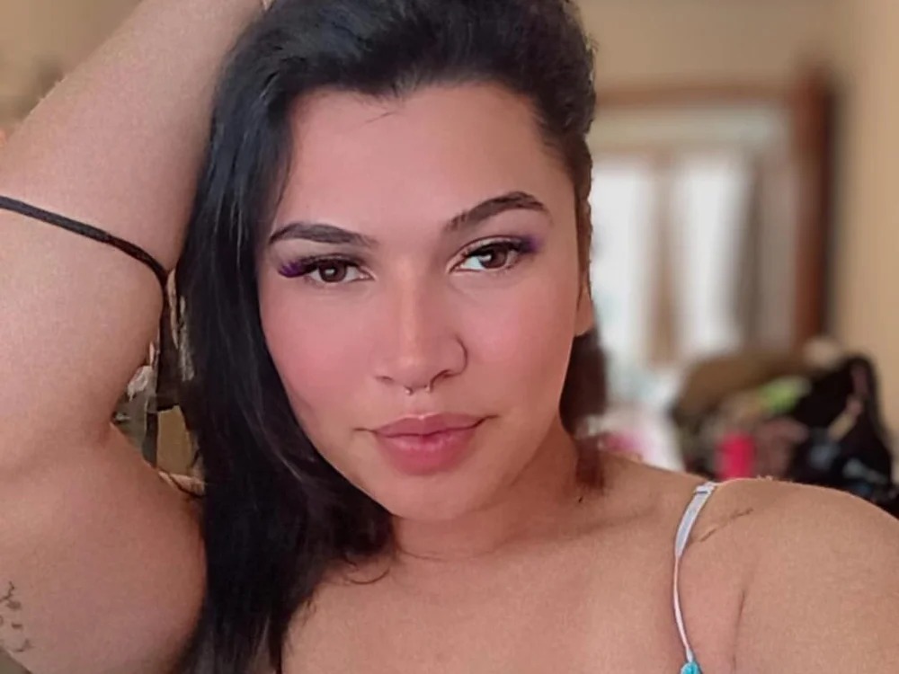 Emilly_Fox Chatroom