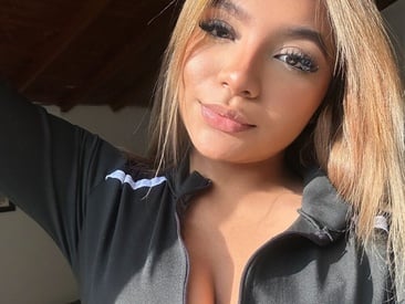 emilly-mell