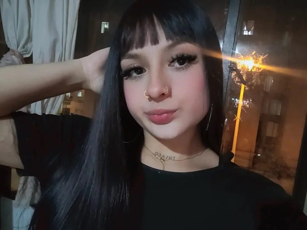 EmilyBonnet_ Chatroom
