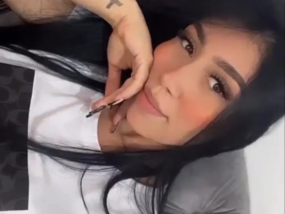 EmilyJonss_ Chatroom