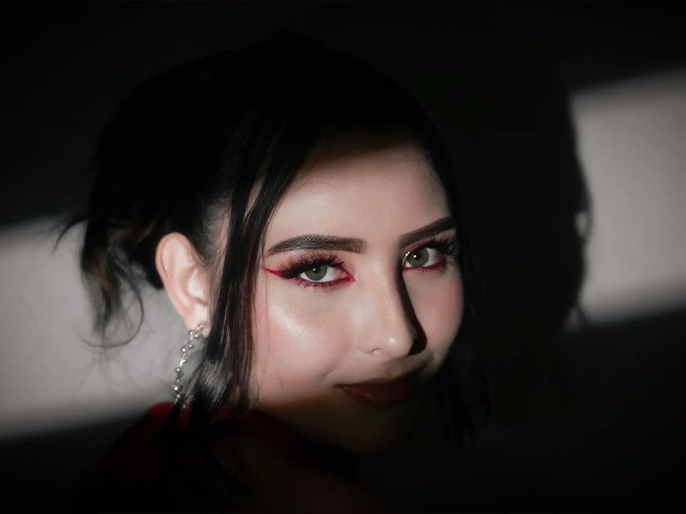 EmilyWinsly Chatroom