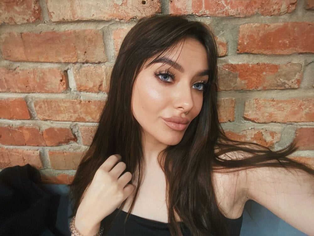 Emily_Tylerr Chatroom