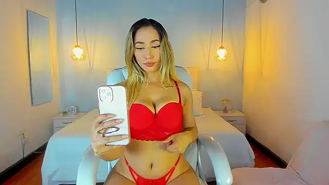 Emma23__ Chatroom