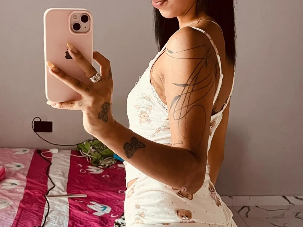 EmmaHearts_ Chatroom