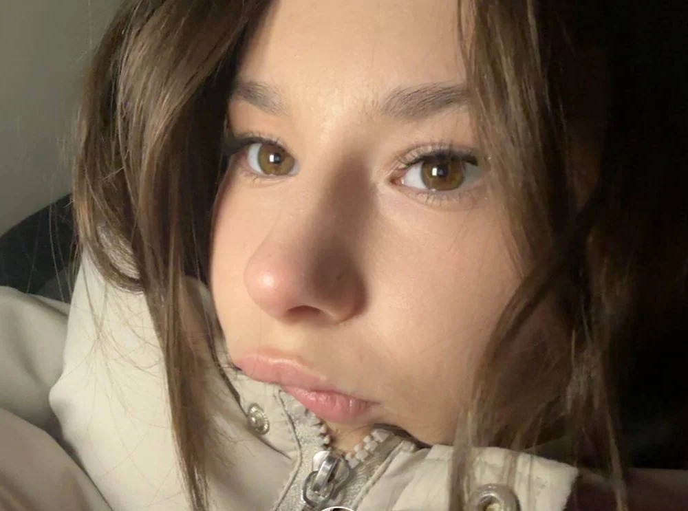 EmmaWantsToPlay Chatroom