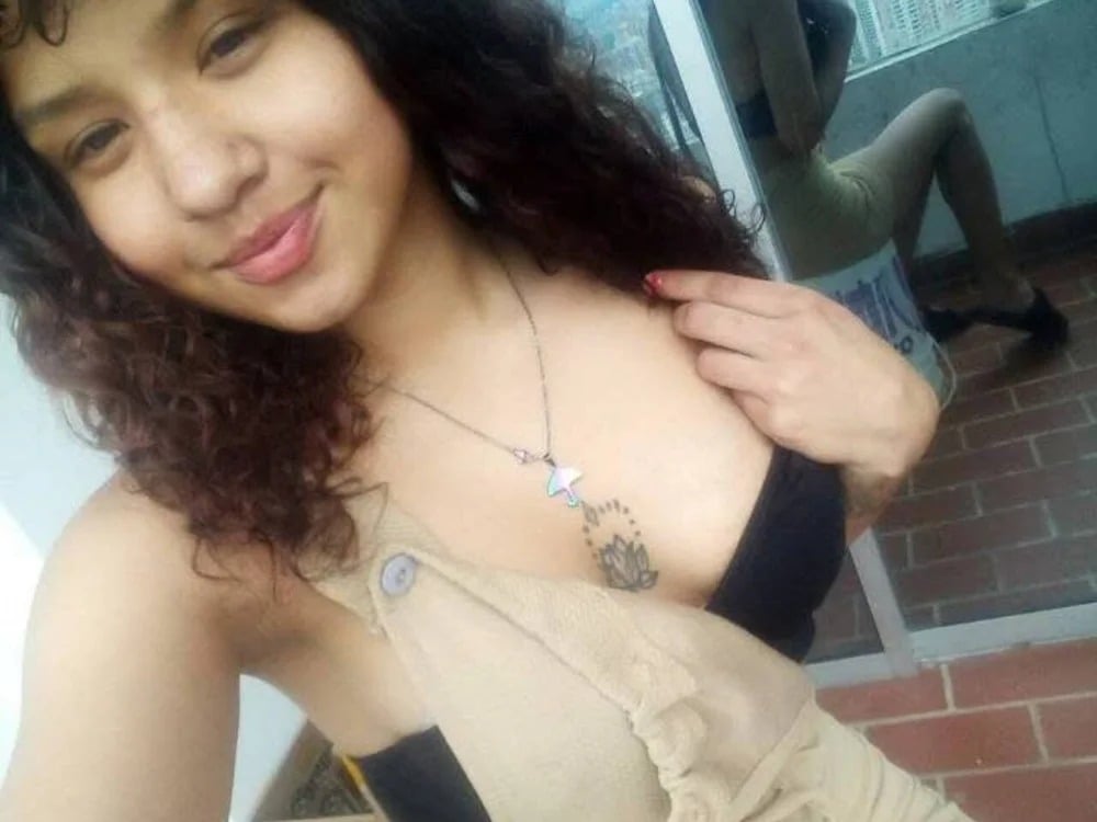 Emma_Castelo_ Chatroom