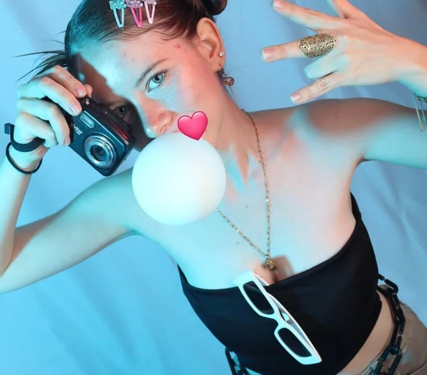 Emma_E Chatroom