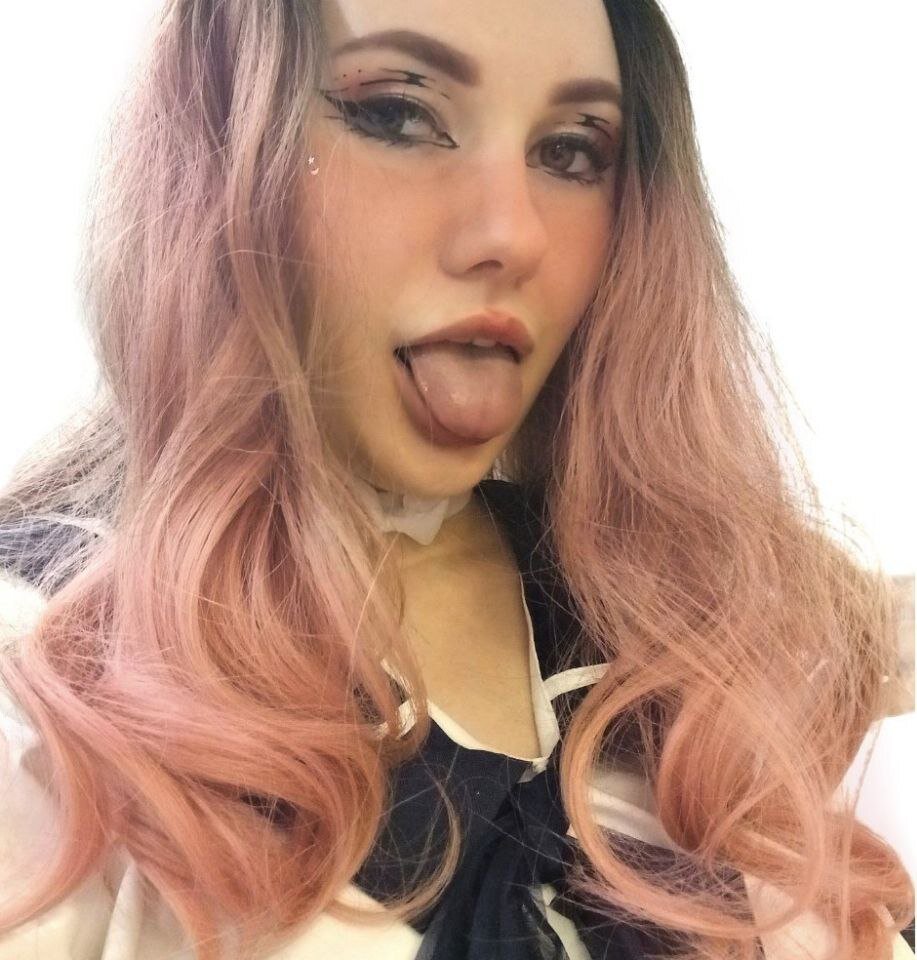 Emma_Yes Chatroom