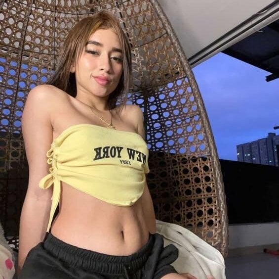 Emma_pink10 Chatroom