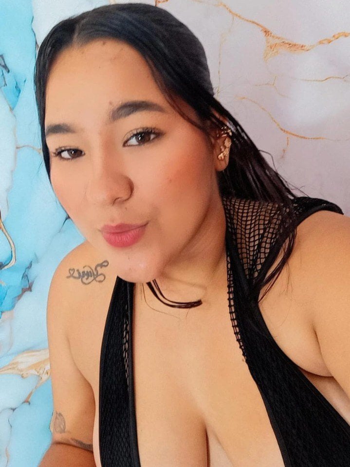 Emye_Hudsonn Chatroom