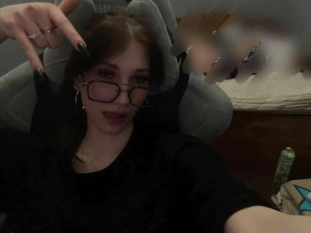 Eniamhaaaaa Chatroom