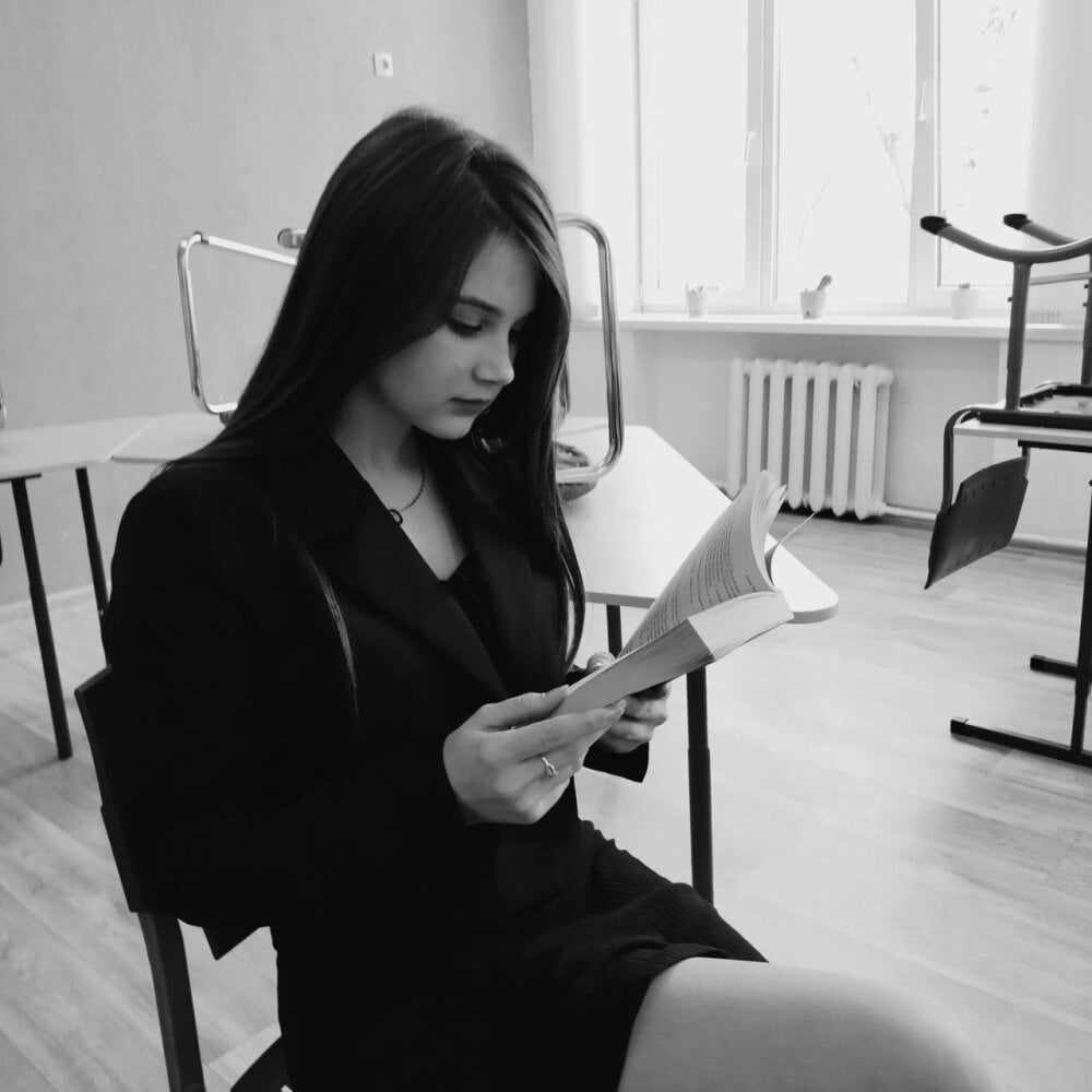 EnricaElis Chatroom