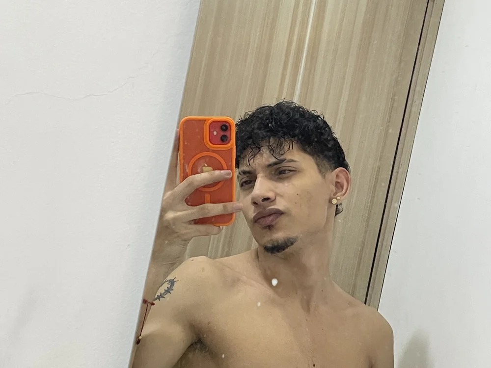 Erick_Fire14 Chatroom