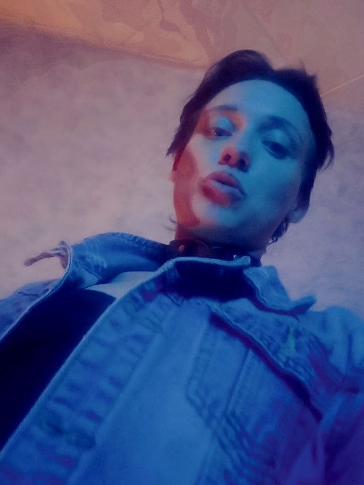 ErickaFetish Chatroom