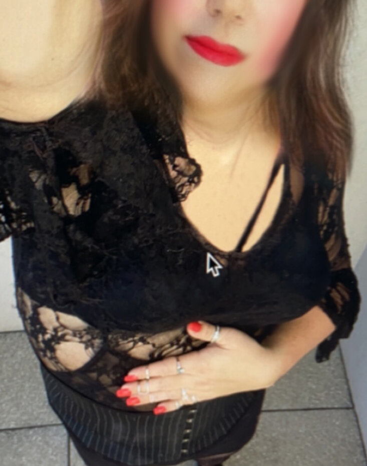 Erika_trav07 Chatroom