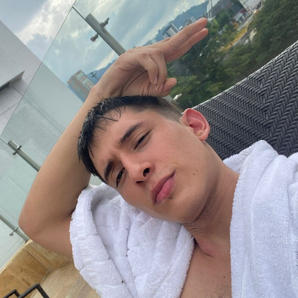 Eros_k Chatroom