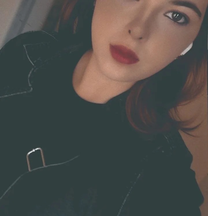 EsmeCharm Chatroom