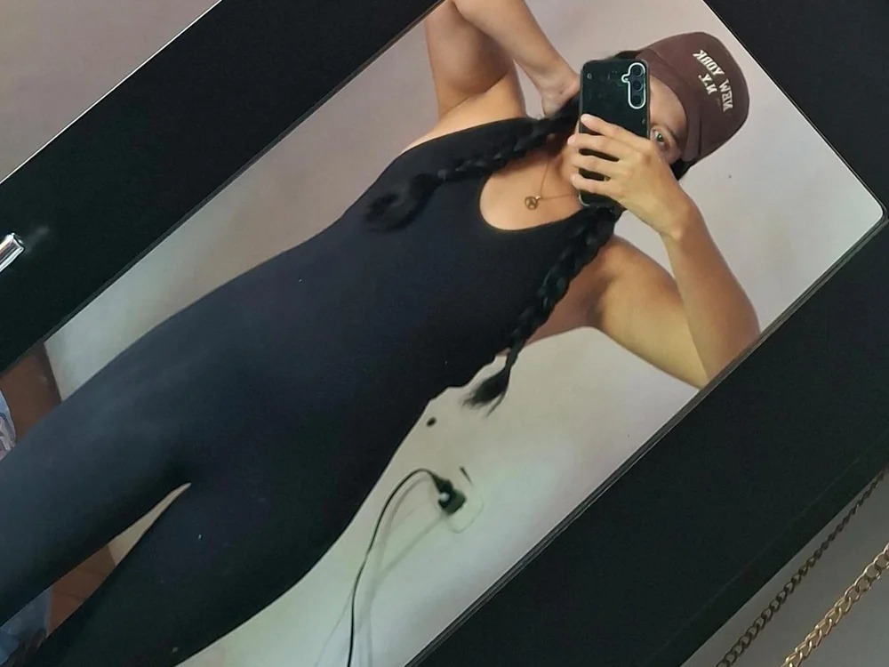 EstefaHotx_ Chatroom