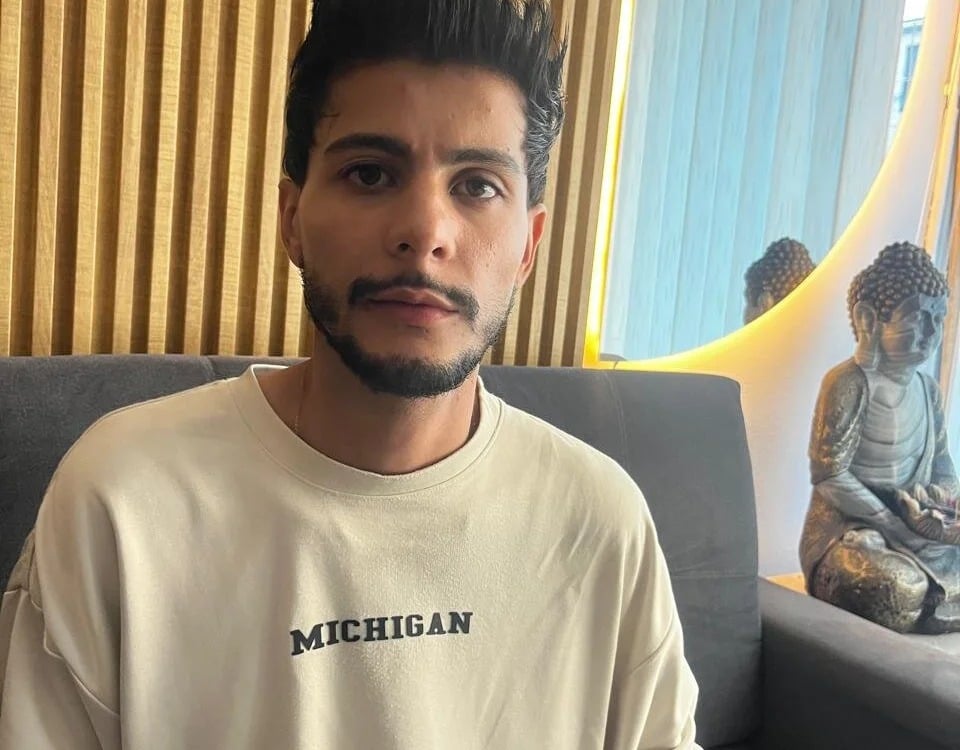 Ethan_Levi Chatroom