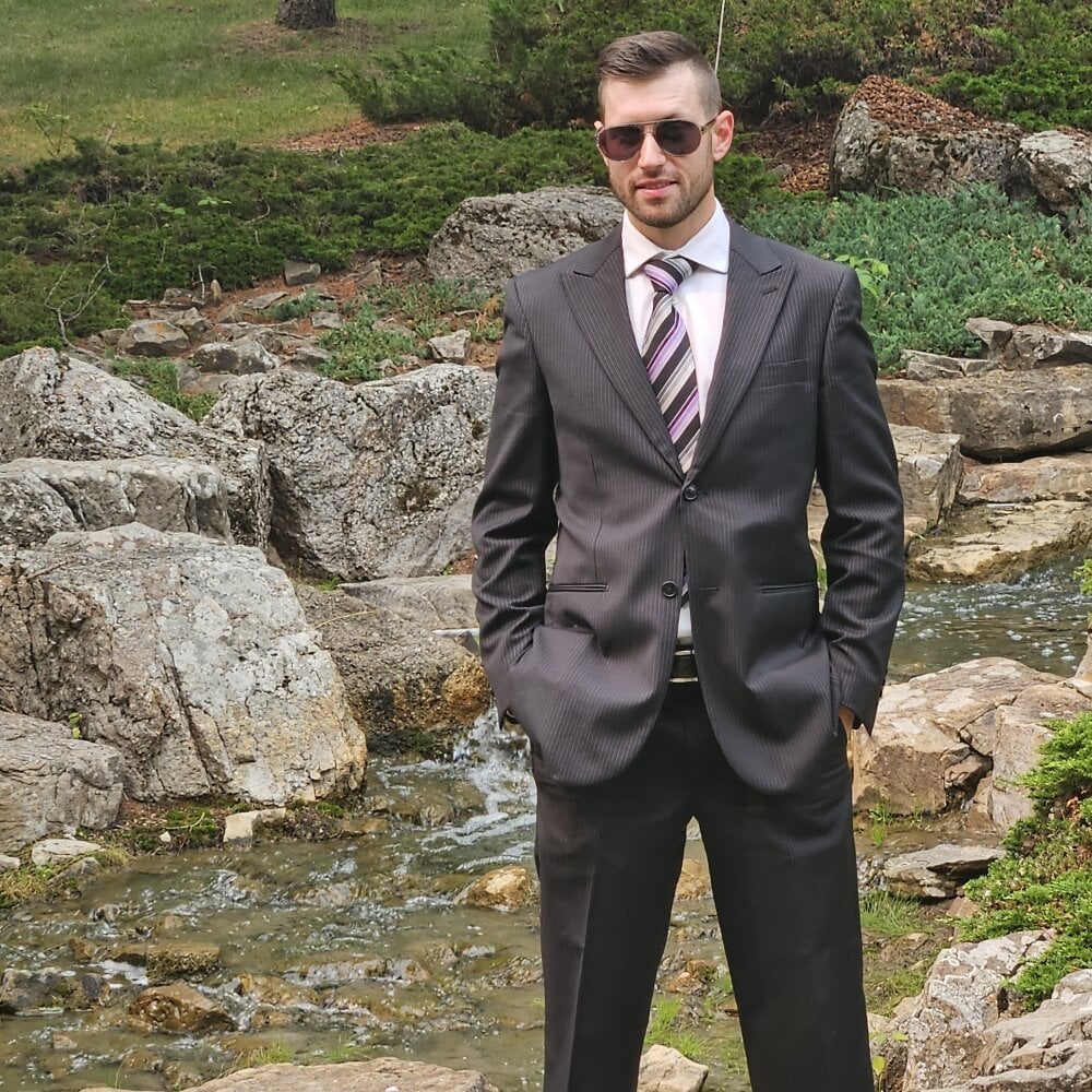 Etowner8999 Chatroom