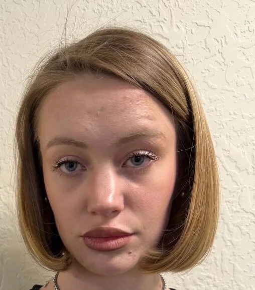 EvaHamilton Chatroom