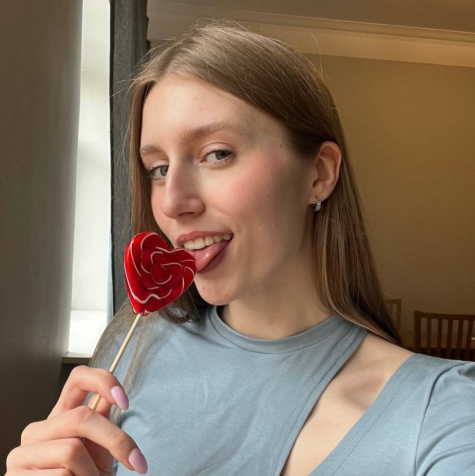 EvaMatthews Chatroom