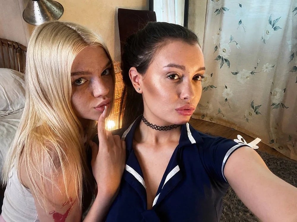 Eva_And_Lan Chatroom
