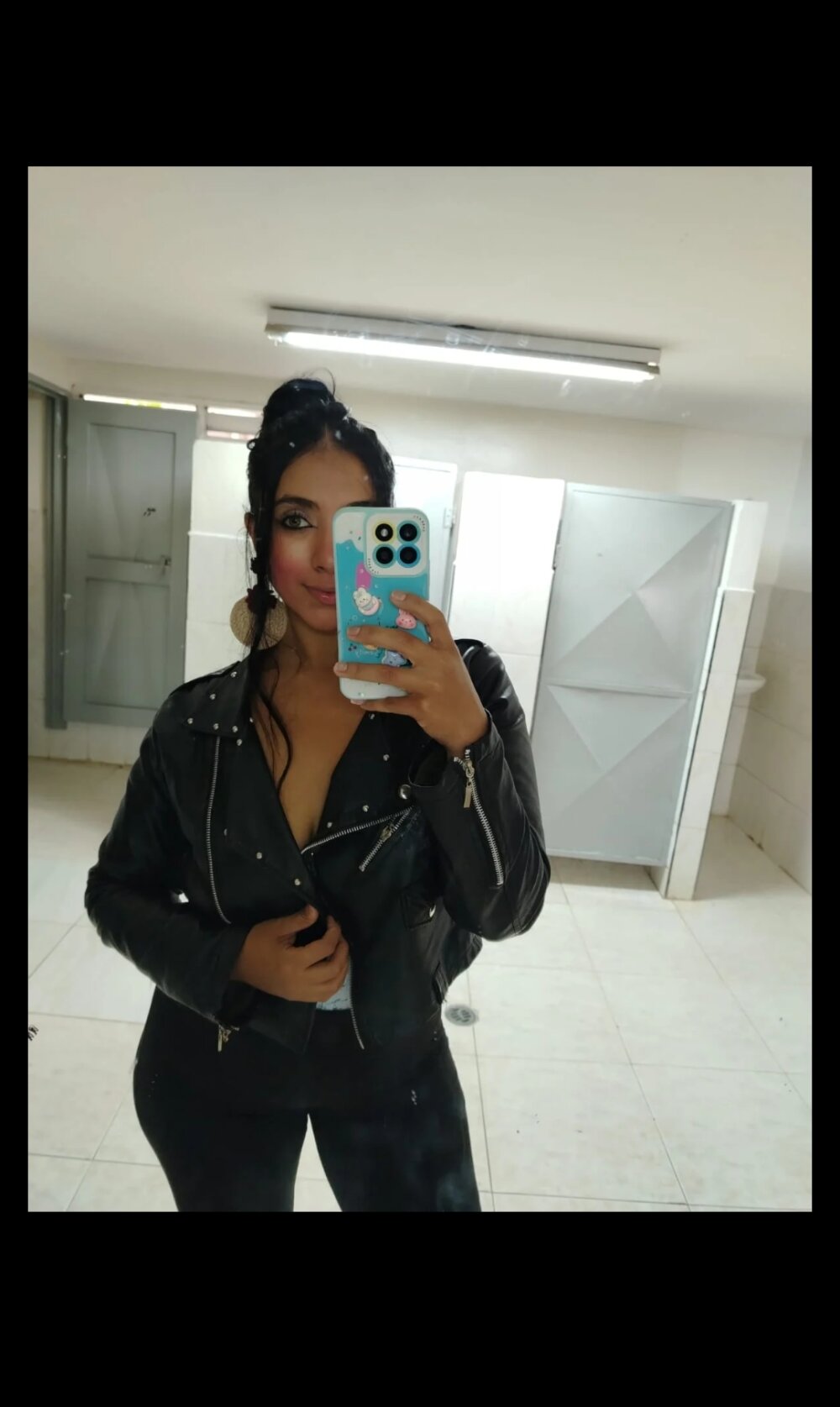 Eva_Ferrari Chatroom