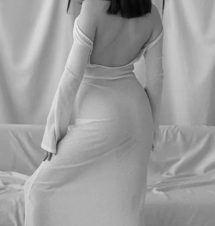 Eva_Howard Chatroom