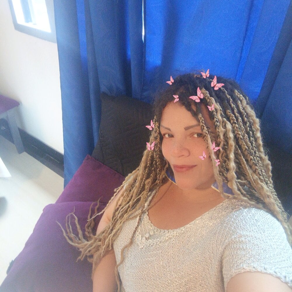 Eva_Luxei Chatroom