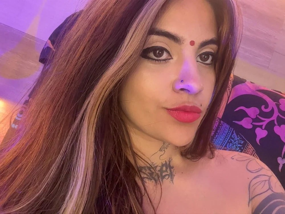 Eva_Tattoo Chatroom
