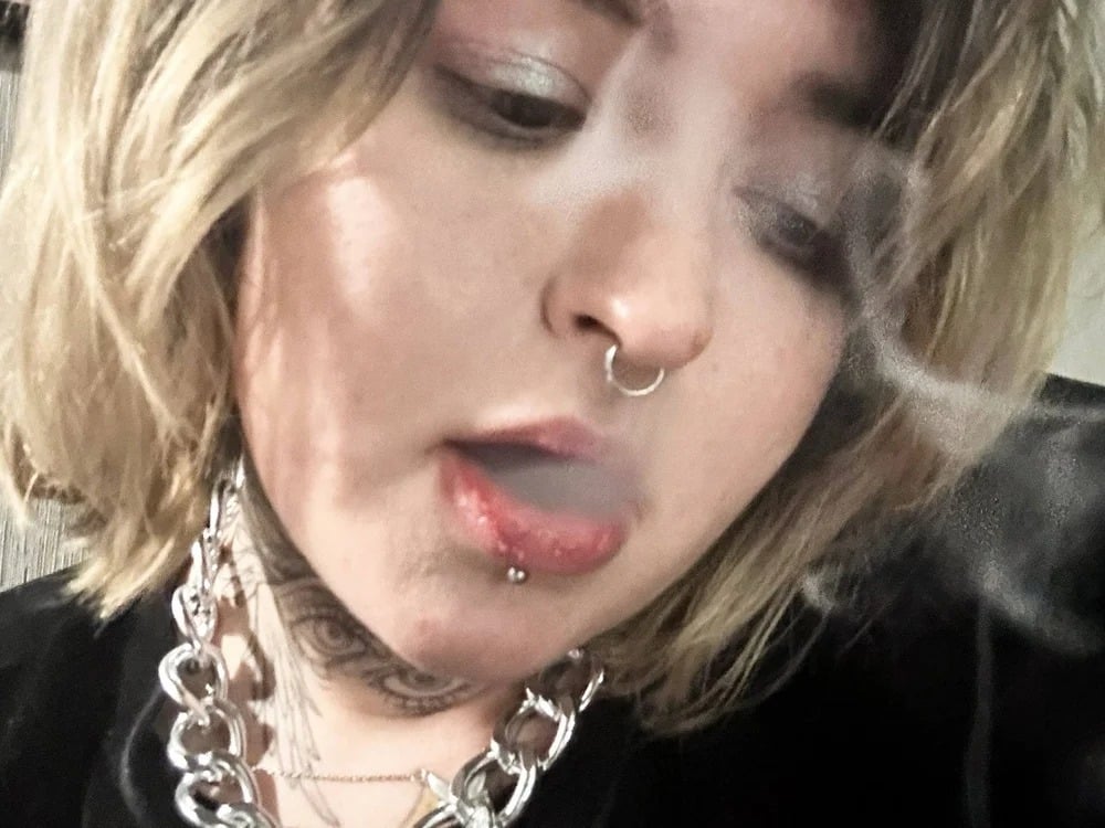 Eva_Witcher Chatroom