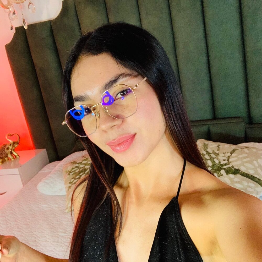 Evelinn_Ruiz Webcam Profile Picture Evelinn_Ruiz Chatroom