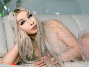 evelynnluxe's Live Webcam evelynnluxe