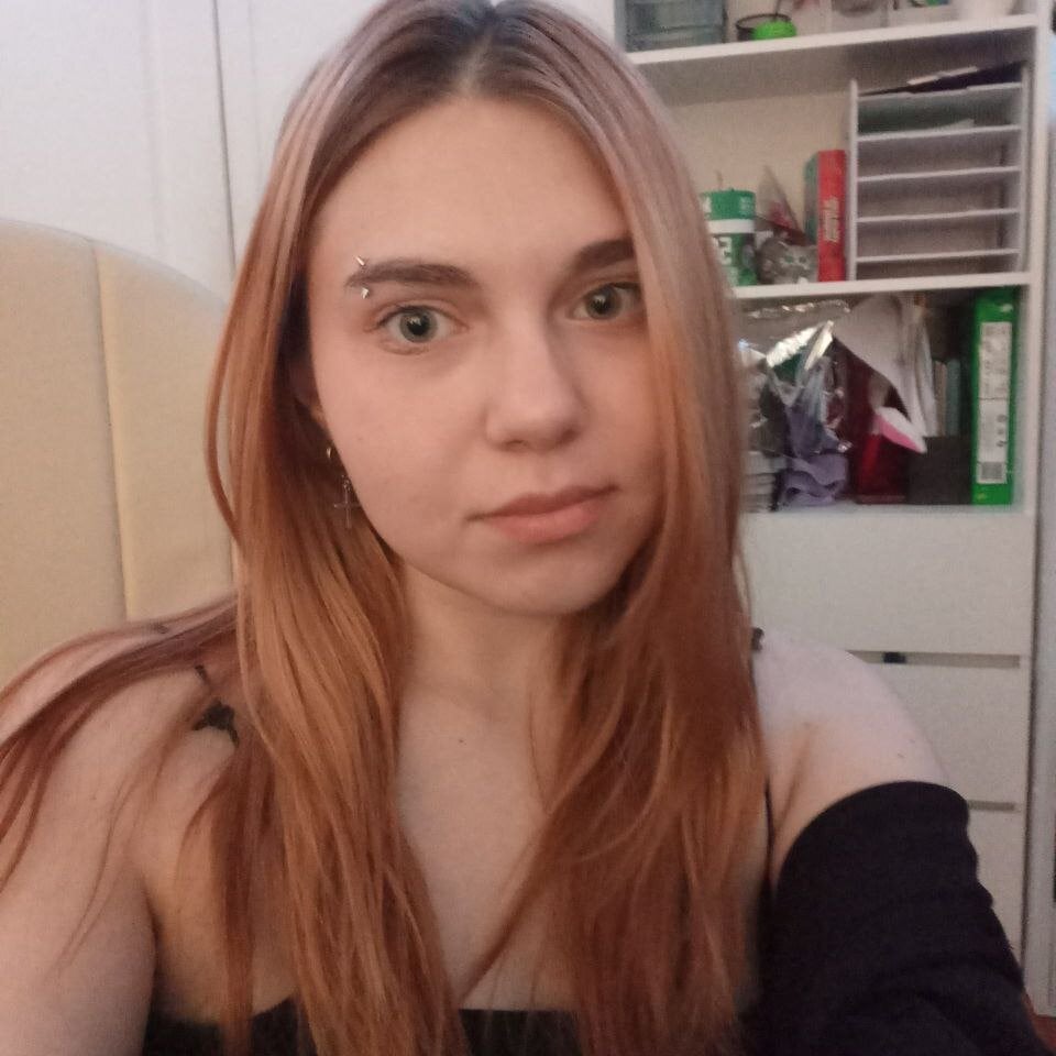 Evie_Val Chatroom
