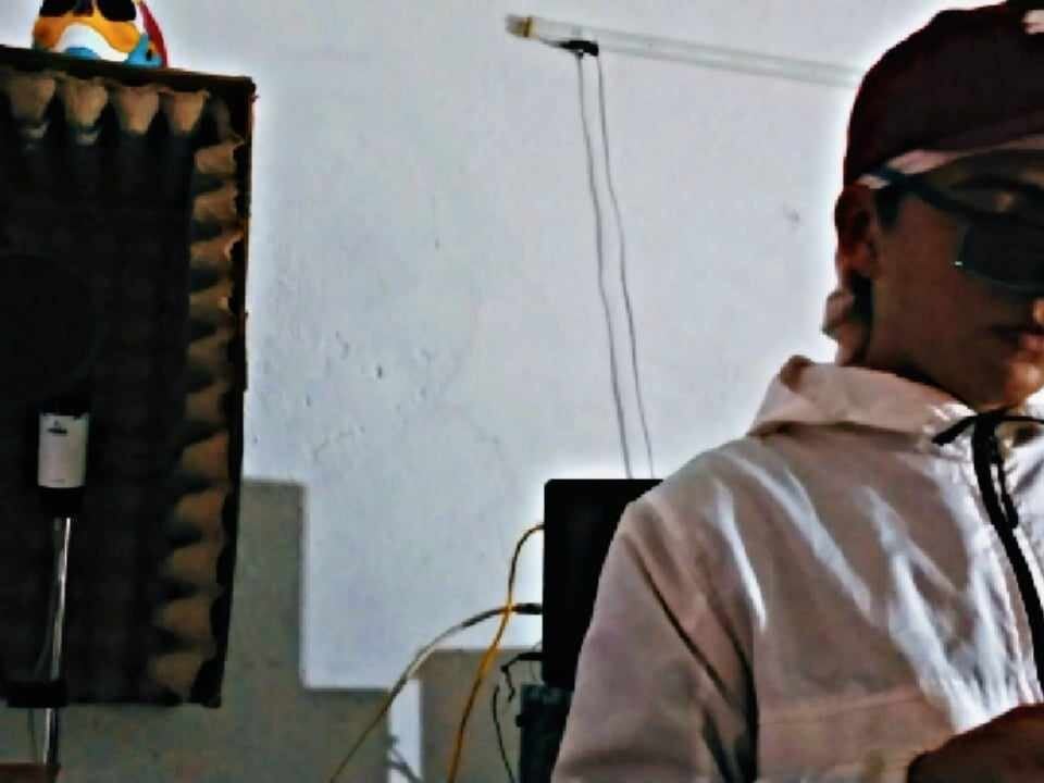 Exquisito423 Chatroom