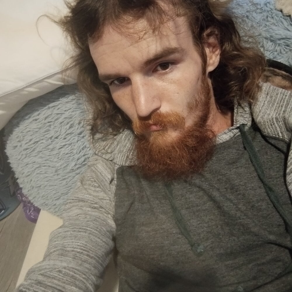 FacialRecoil1 Chatroom